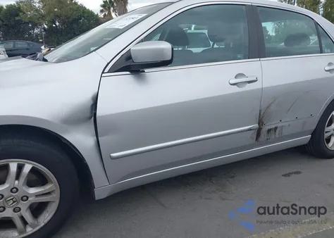 2006 Honda Accord 2.4 Se from USA, damaged, VIN 1HGCM56356A099659